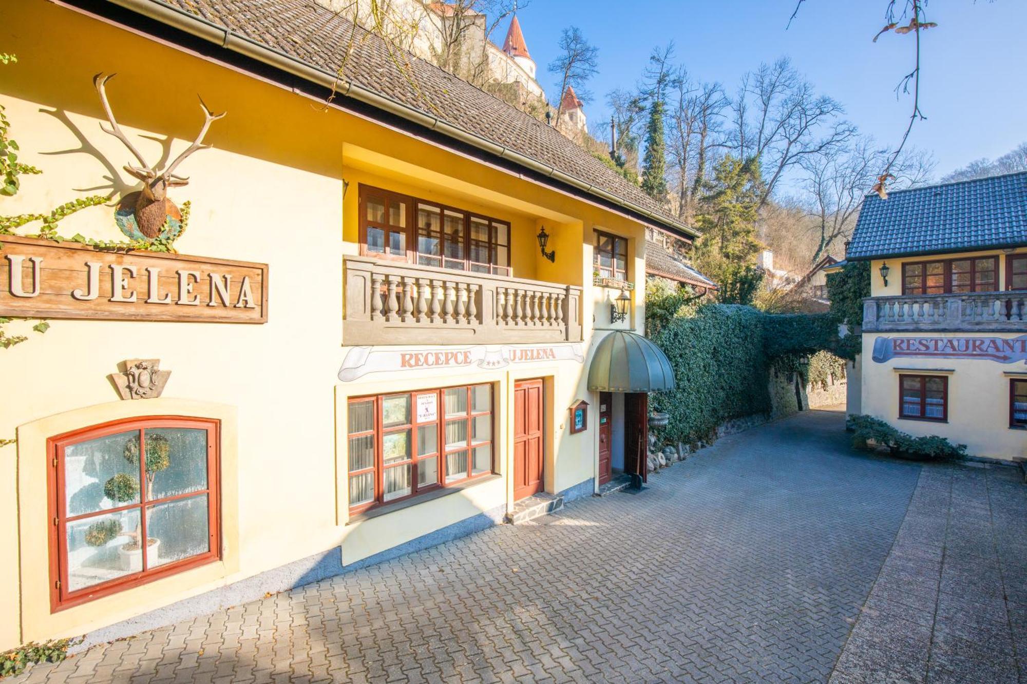 Resort U Jelena Křivoklát Εξωτερικό φωτογραφία
