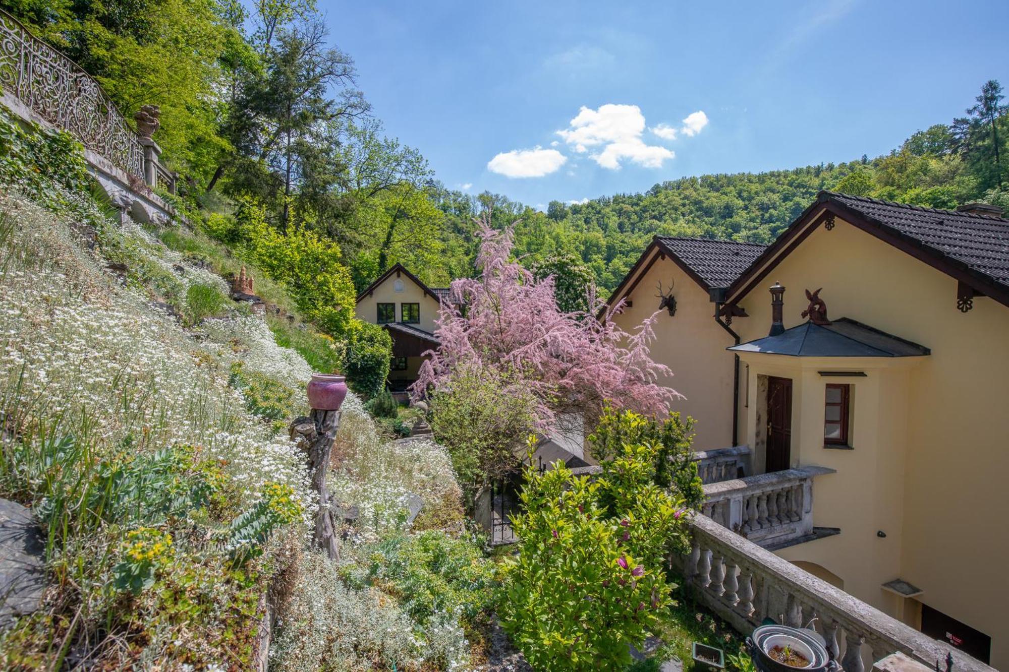 Resort U Jelena Křivoklát Εξωτερικό φωτογραφία
