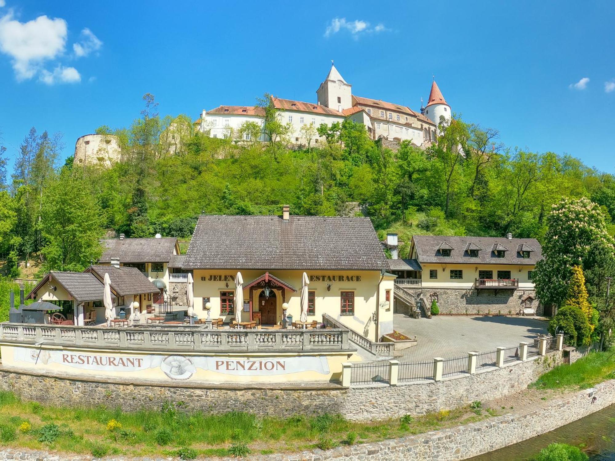 Resort U Jelena Křivoklát Εξωτερικό φωτογραφία